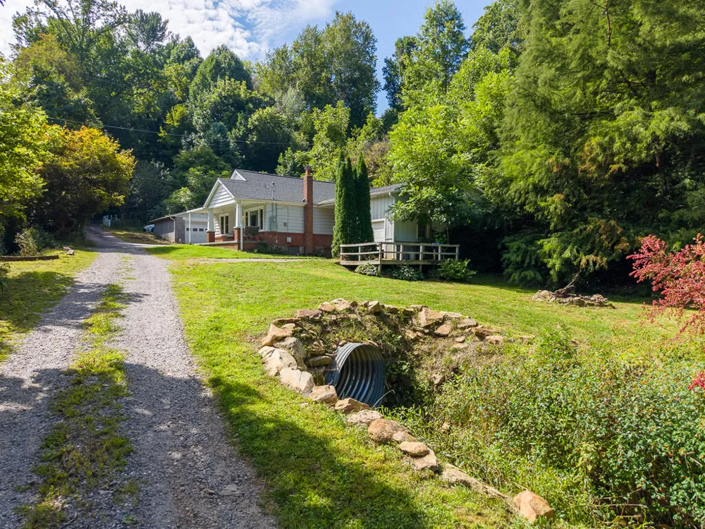 Nature Lane Waynesville, NC 28786