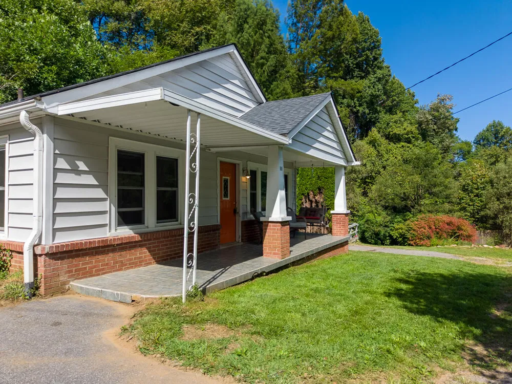 Nature Lane Waynesville, NC 28786