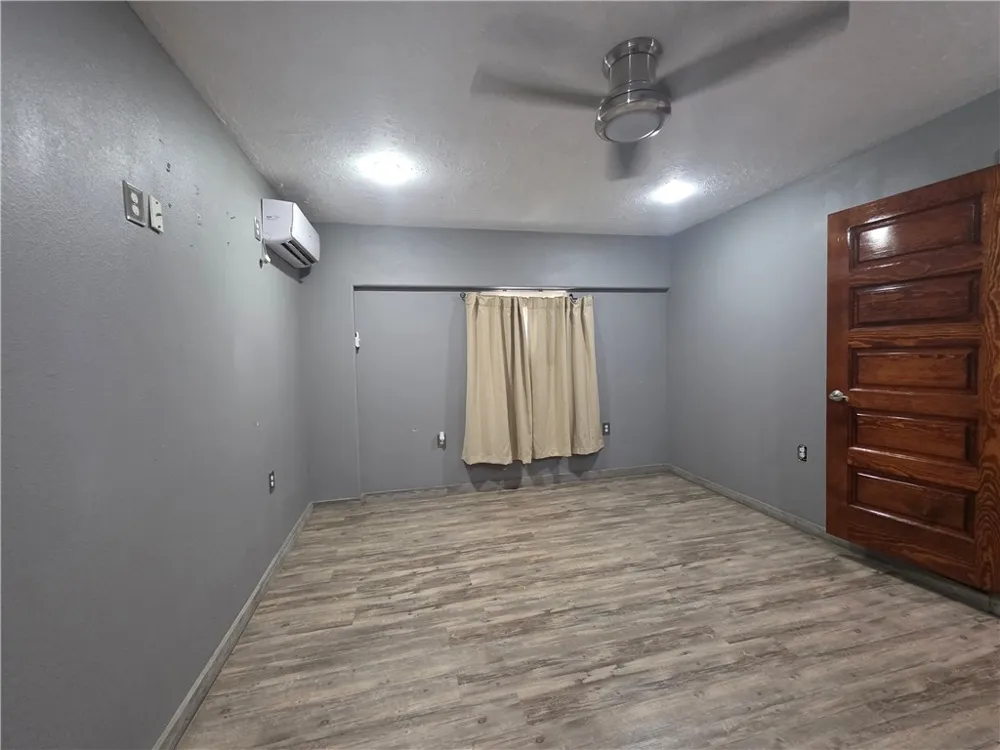 1905 Suntide Road Corpus Christi, TX 78409