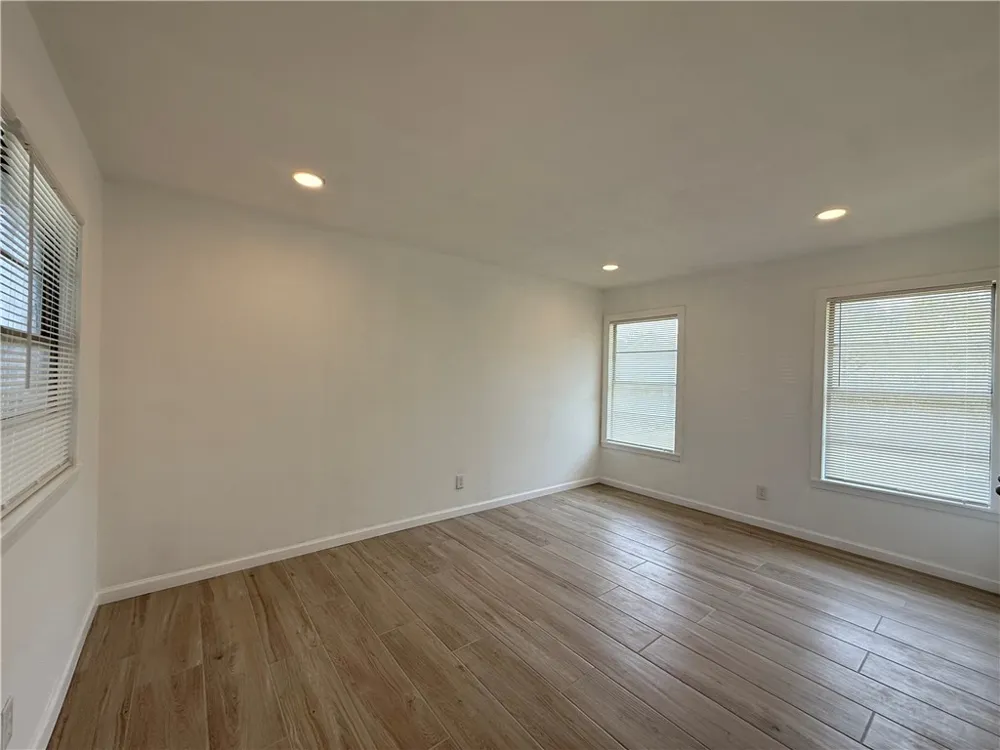 622 Van Cleve Drive Corpus Christi, TX 78408