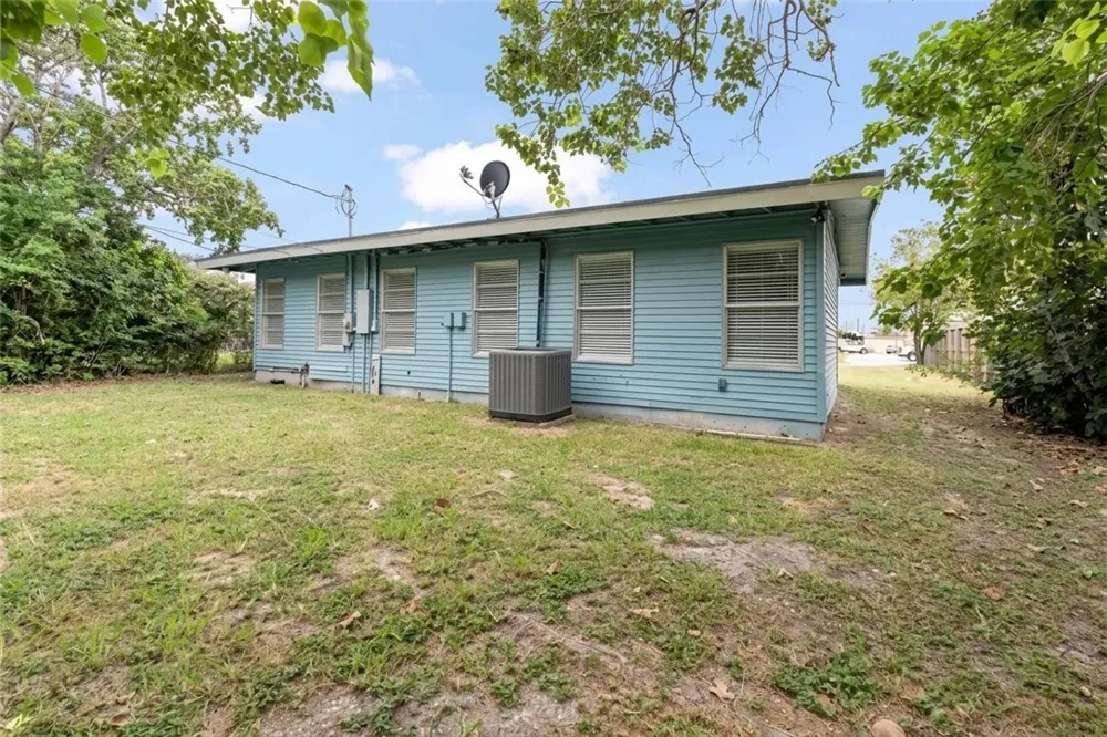 622 Van Cleve Drive Corpus Christi, TX 78408