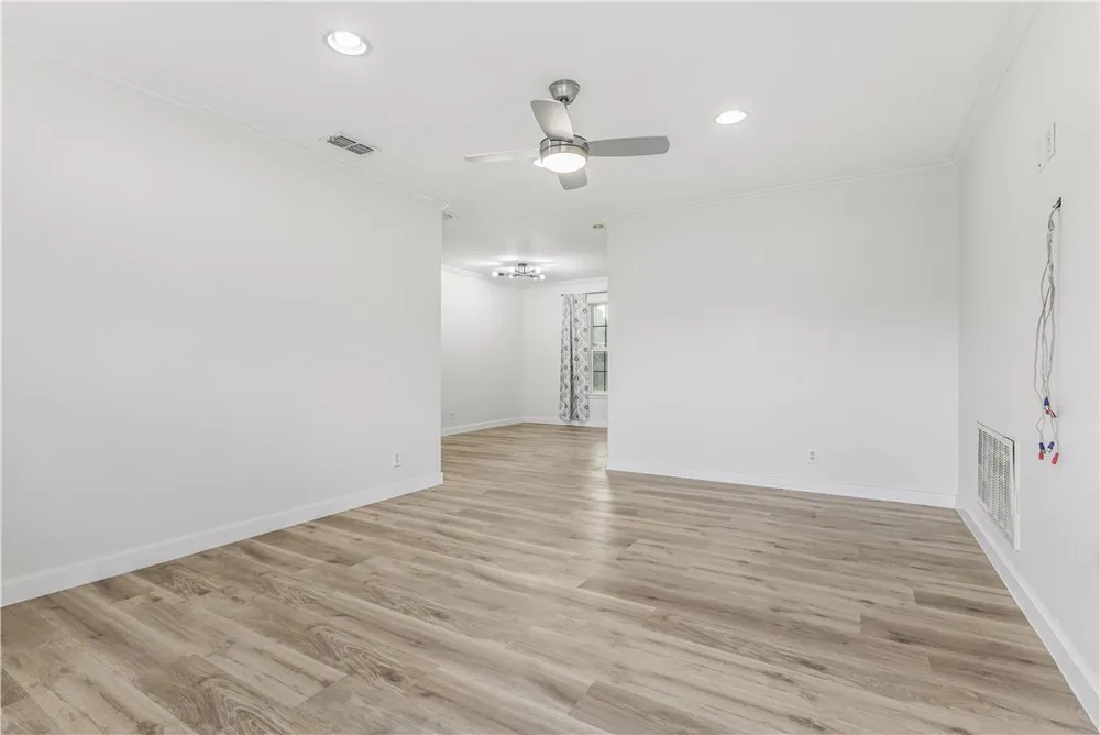 1109 Salem Drive Corpus Christi, TX 78412