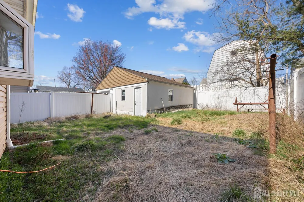 48 Buchanan Avenue Sayreville, NJ 08859