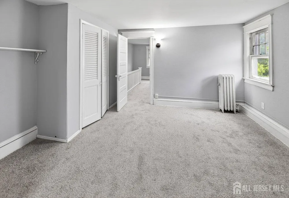 53 Sanhican Drive Trenton, NJ 08618