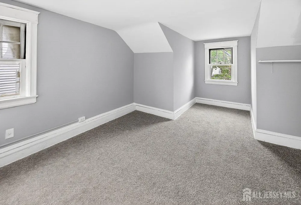 53 Sanhican Drive Trenton, NJ 08618