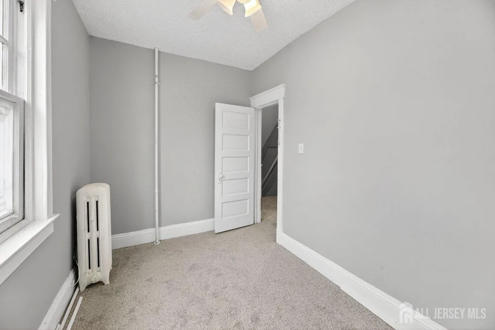 53 Sanhican Drive Trenton, NJ 08618