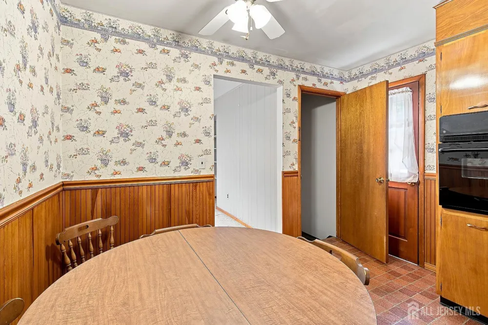 37 Lenox Avenue Old Bridge, NJ 08857