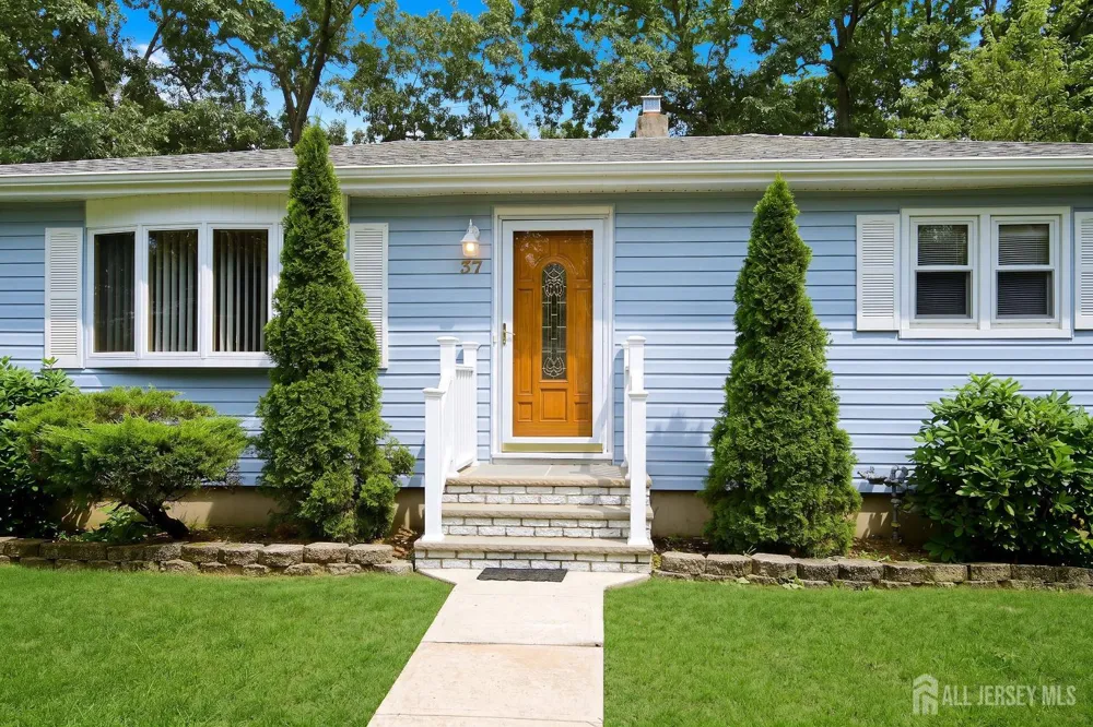37 Lenox Avenue Old Bridge, NJ 08857
