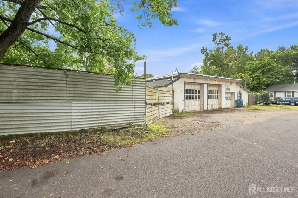 845 forrest Avenue Old Bridge, NJ 08879
