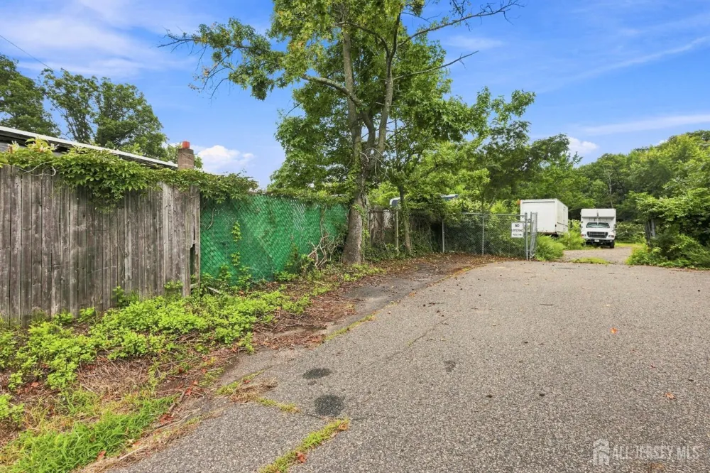 845 forrest Avenue Old Bridge, NJ 08879