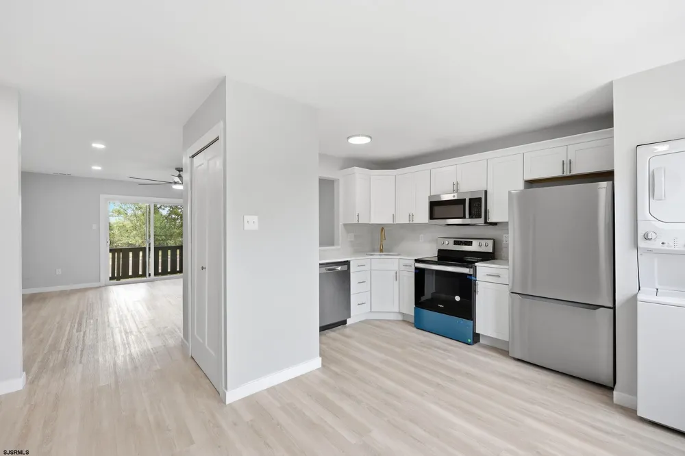 3103 Woodlands Dr Mays Landing, NJ 08330