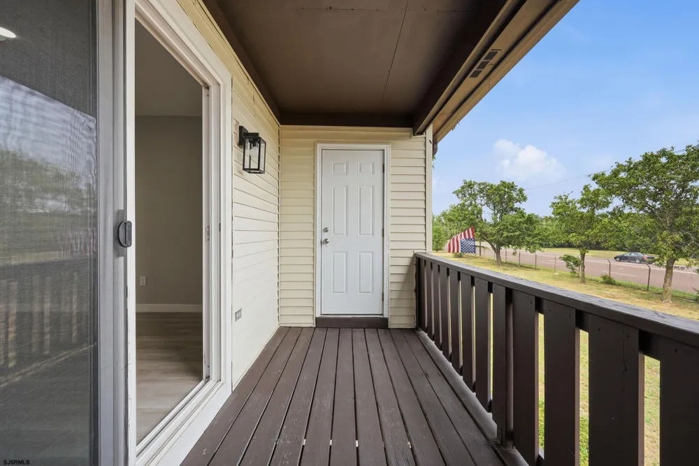 3103 Woodlands Dr Mays Landing, NJ 08330