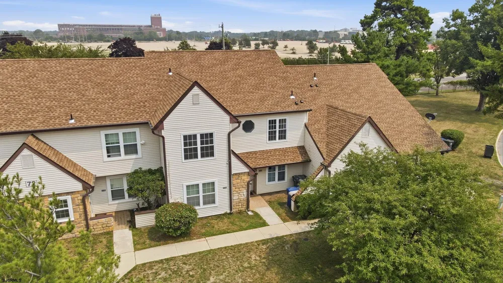 3103 Woodlands Dr Mays Landing, NJ 08330