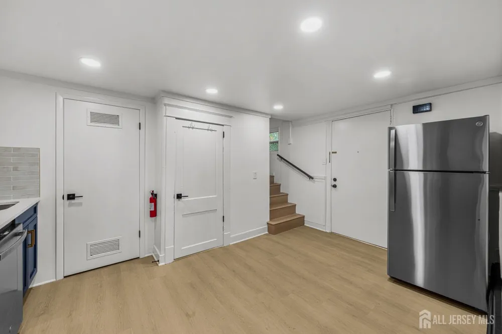 309 S 2nd Avenue S Highland Park, NJ 08904
