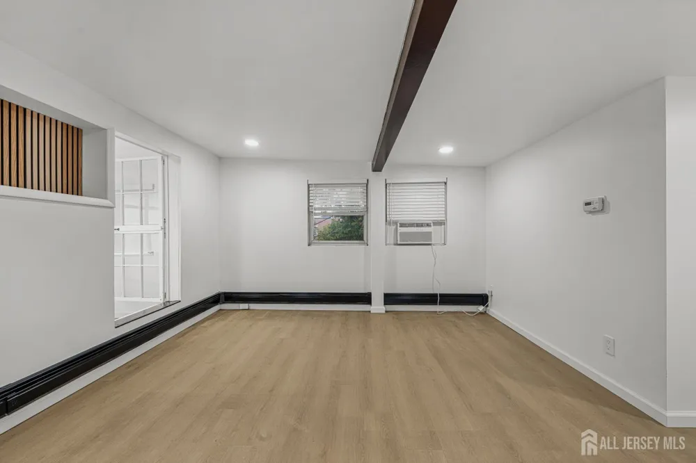 309 S 2nd Avenue S Highland Park, NJ 08904
