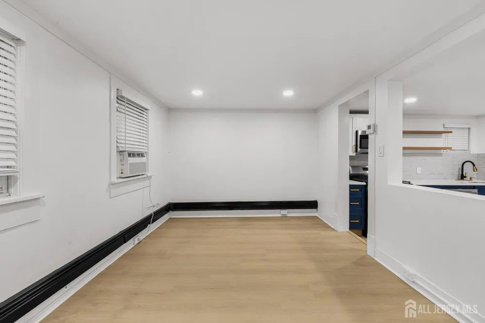 309 S 2nd Avenue S Highland Park, NJ 08904