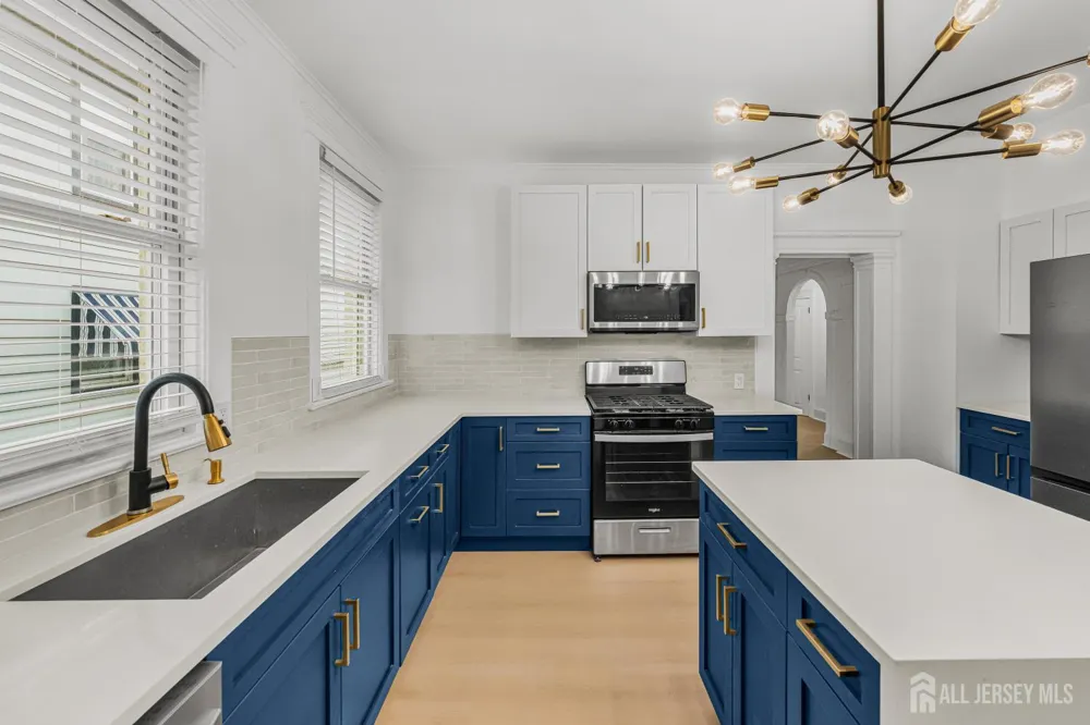 309 S 2nd Avenue S Highland Park, NJ 08904