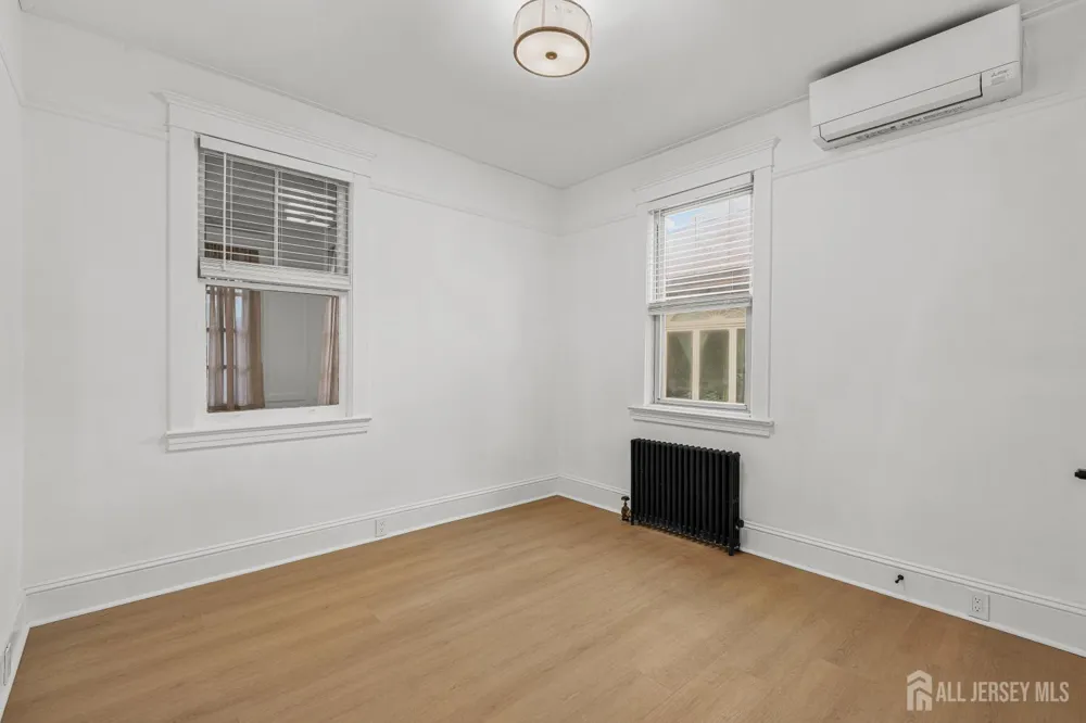 309 S 2nd Avenue S Highland Park, NJ 08904