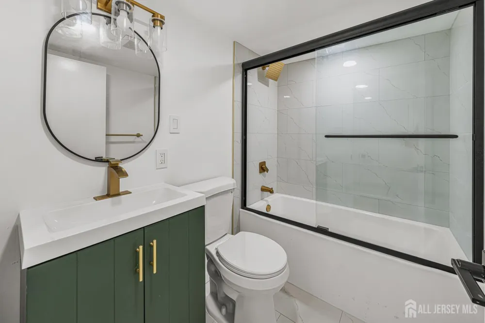 309 S 2nd Avenue S Highland Park, NJ 08904