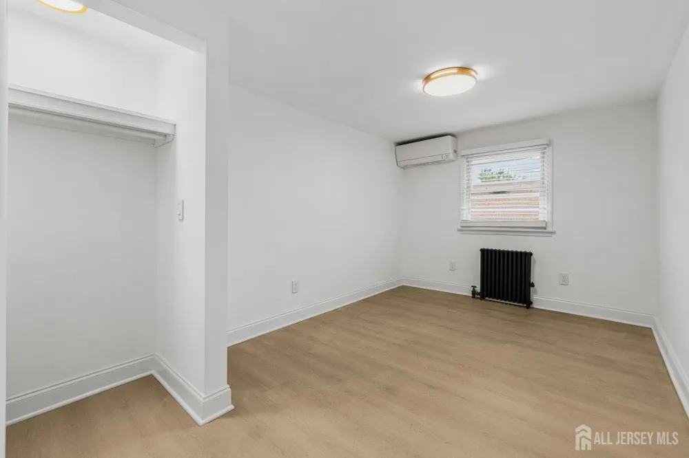 309 S 2nd Avenue S Highland Park, NJ 08904