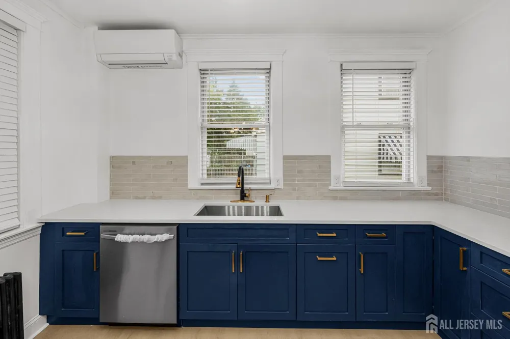 309 S 2nd Avenue S Highland Park, NJ 08904