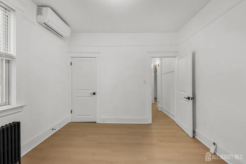 309 S 2nd Avenue S Highland Park, NJ 08904