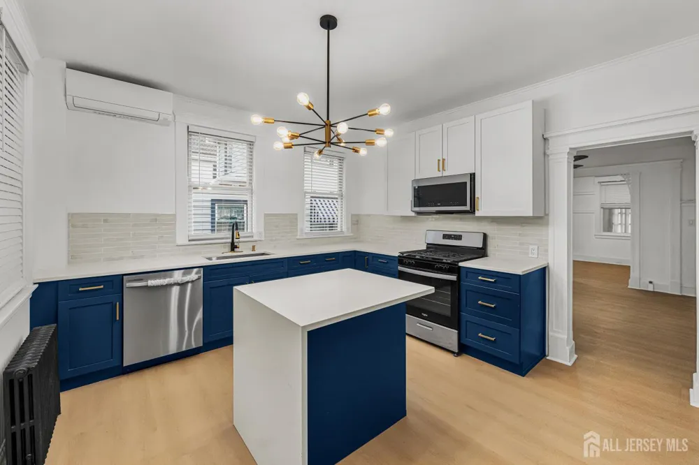 309 S 2nd Avenue S Highland Park, NJ 08904