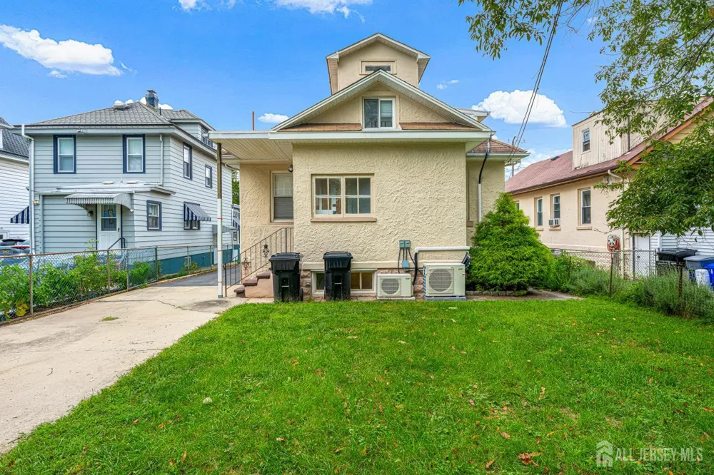 309 S 2nd Avenue S Highland Park, NJ 08904