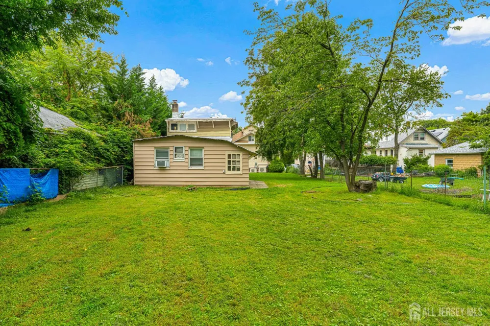 309 S 2nd Avenue S Highland Park, NJ 08904