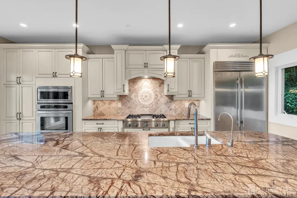 50 Hooper Avenue Atlantic Highlands, NJ 07716
