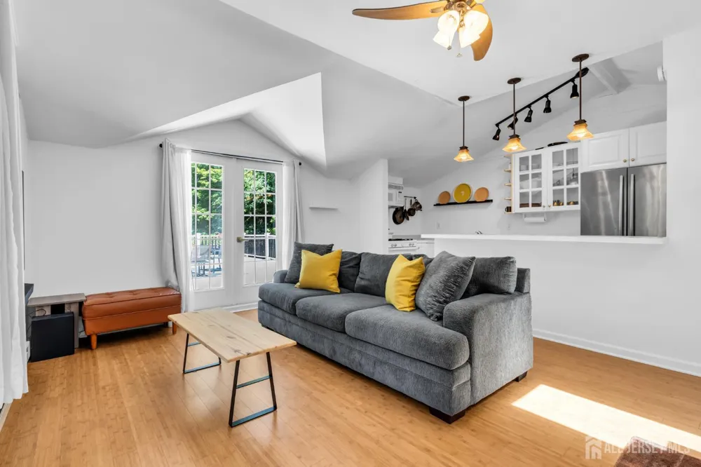 50 Hooper Avenue Atlantic Highlands, NJ 07716