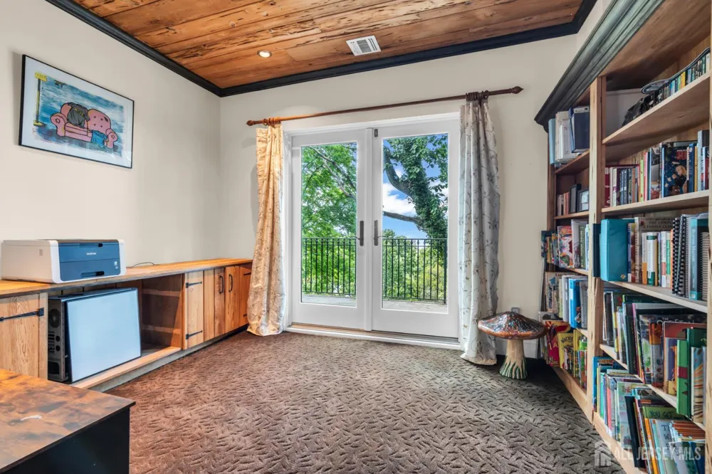 50 Hooper Avenue Atlantic Highlands, NJ 07716