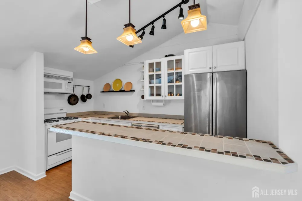 50 Hooper Avenue Atlantic Highlands, NJ 07716
