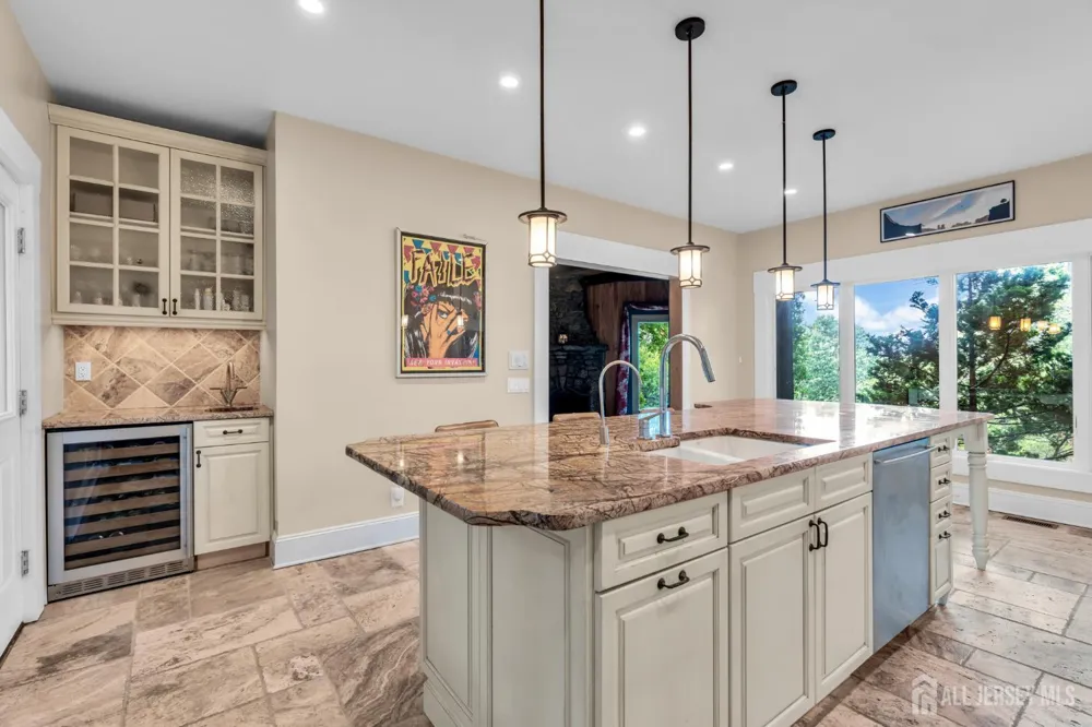 50 Hooper Avenue Atlantic Highlands, NJ 07716