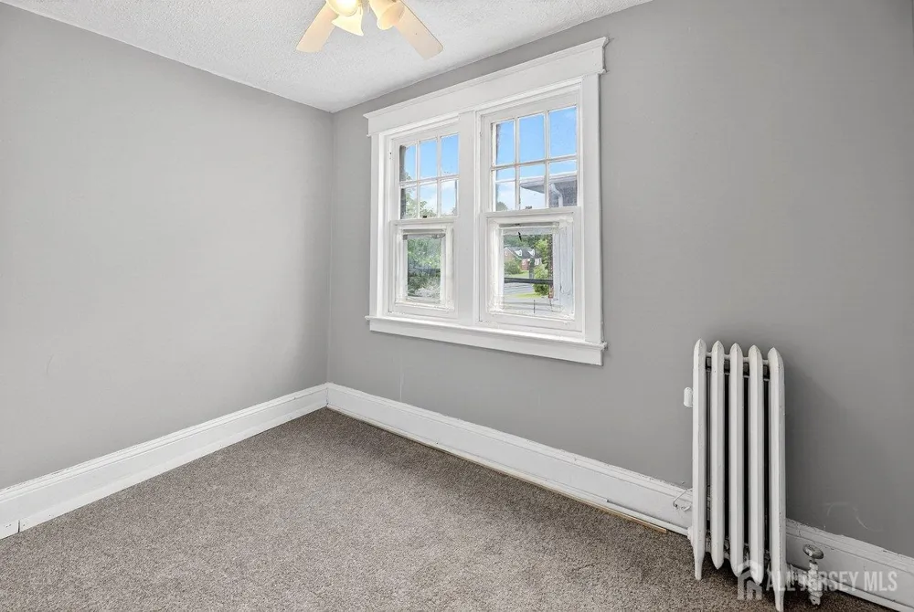 53 Sanhican Drive Trenton, NJ 08618