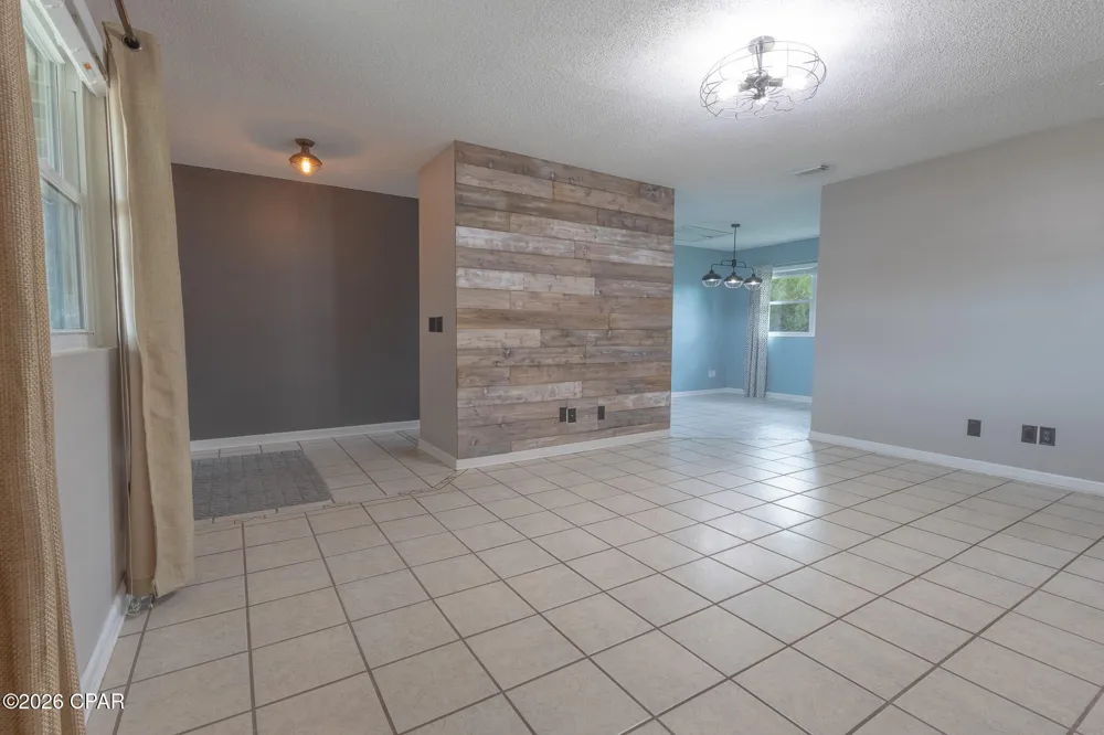 1302 W 12th Street Lynn Haven, FL 32444