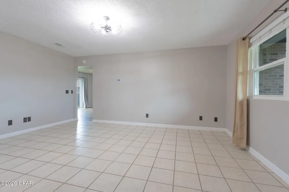 1302 W 12th Street Lynn Haven, FL 32444