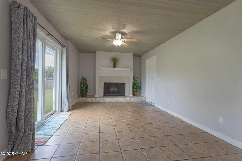 1302 W 12th Street Lynn Haven, FL 32444