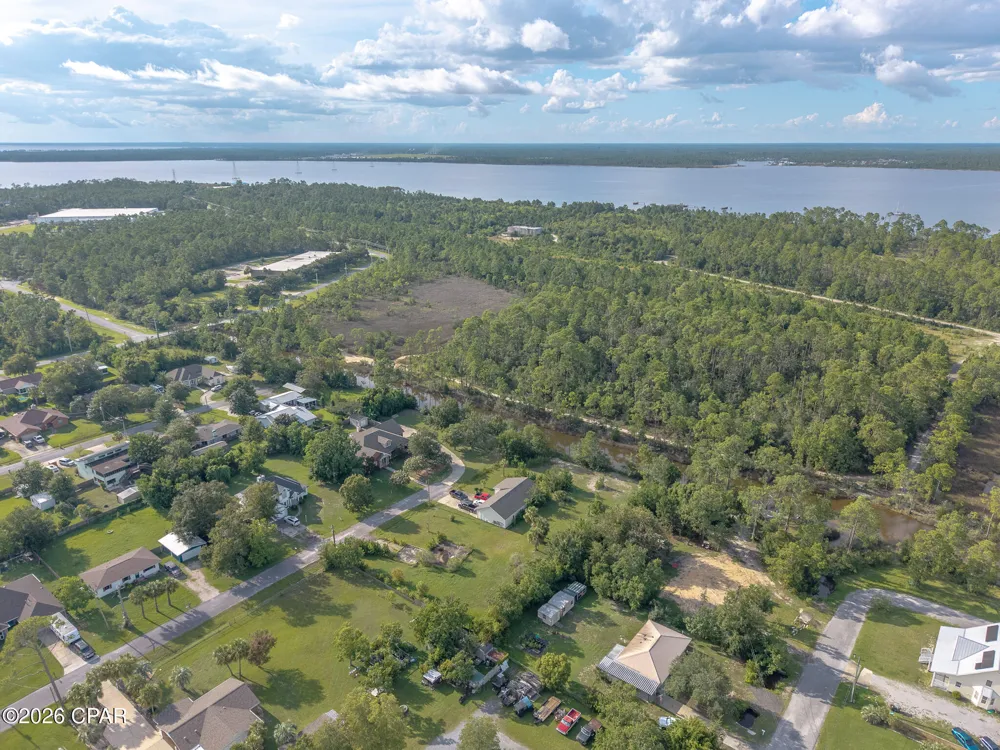 1302 W 12th Street Lynn Haven, FL 32444