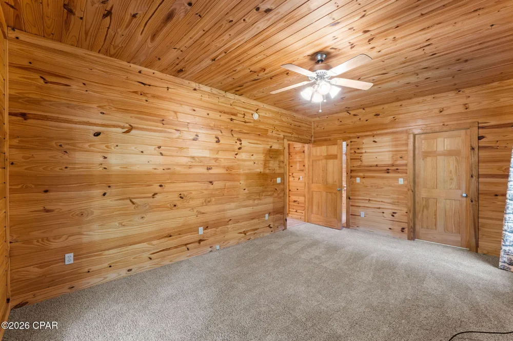5714 Concord Road Bascom, FL 32423