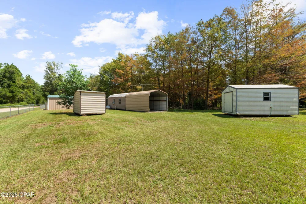 5714 Concord Road Bascom, FL 32423