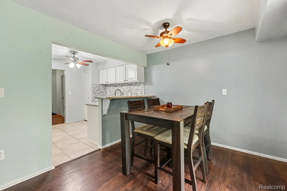 1683 Riverside Drive #2 Rochester Hills City, MI 48309