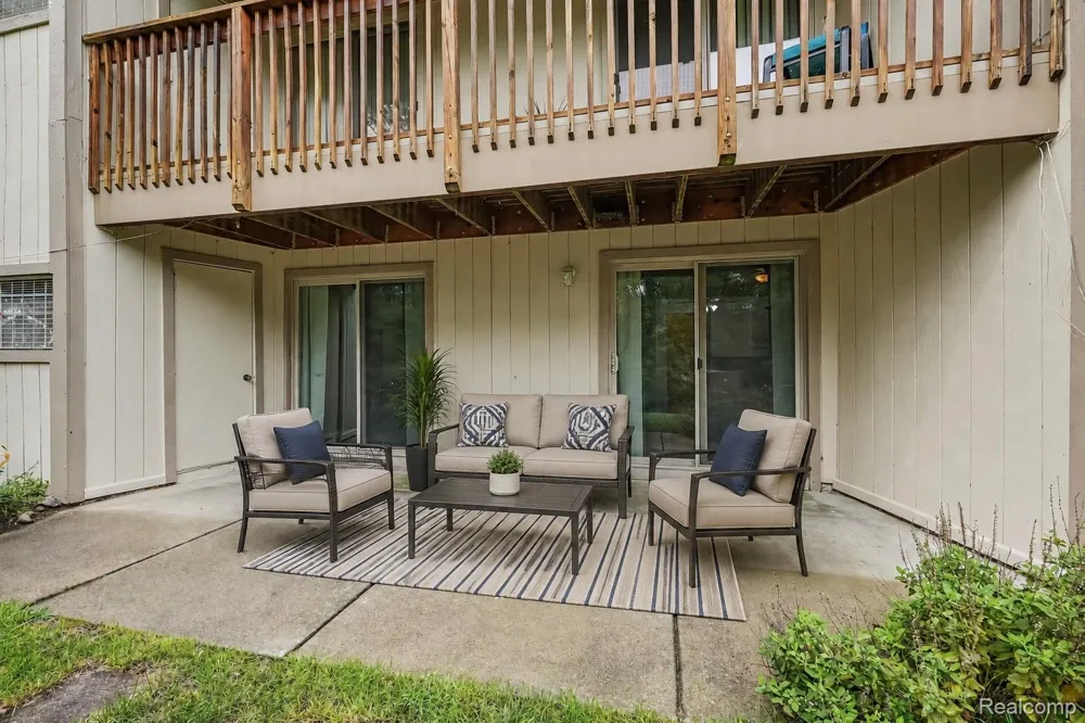 1683 Riverside Drive #2 Rochester Hills City, MI 48309