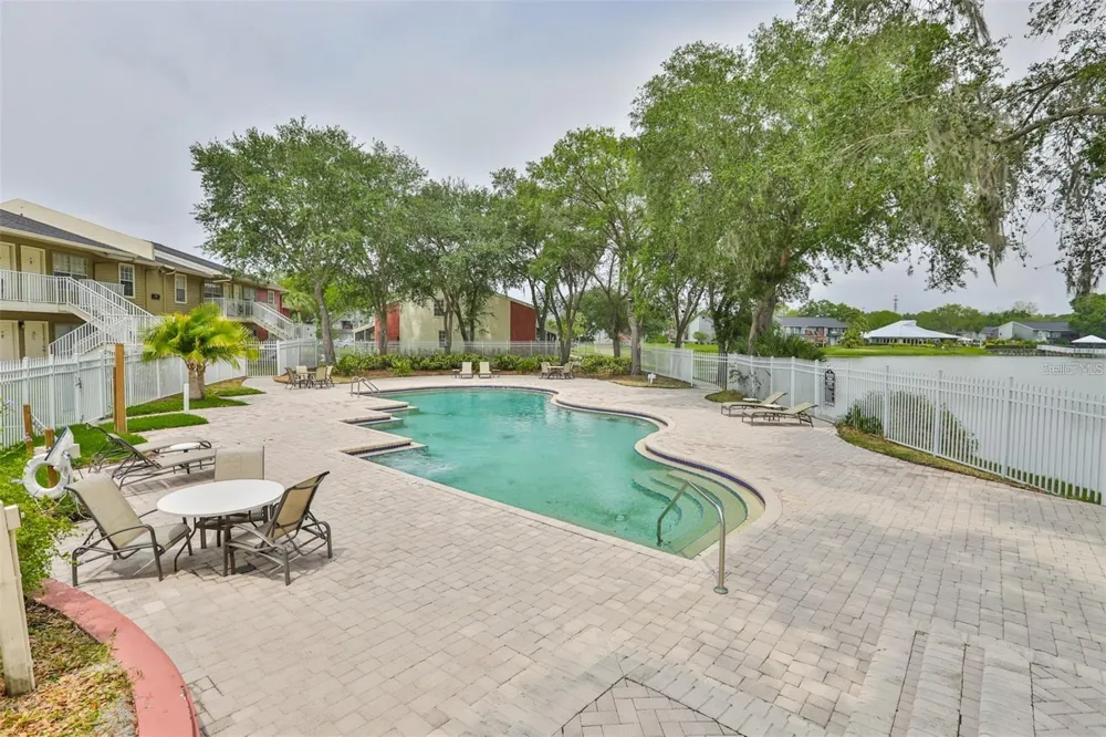 215 LAKE BROOK CIRCLE #201 Brandon, FL 33511