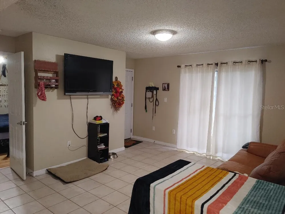 215 LAKE BROOK CIRCLE #201 Brandon, FL 33511