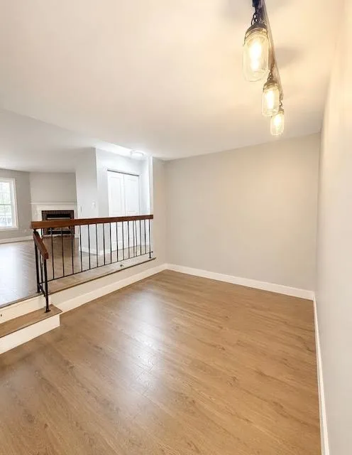 905 SPRUCE HILLS DR Glen Gardner, NJ 08826