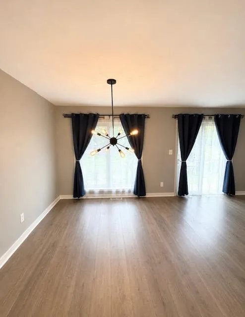 905 SPRUCE HILLS DR Glen Gardner, NJ 08826