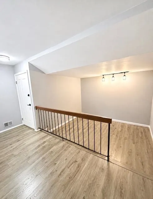 905 SPRUCE HILLS DR Glen Gardner, NJ 08826