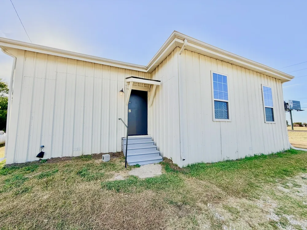 26272 State Highway 56 Whitesboro, TX 76273