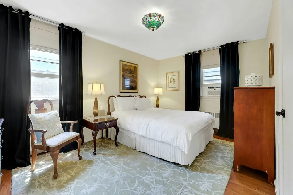 27 73RD ST North Bergen, NJ 07047
